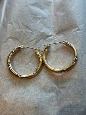 Classic 14 K Gold Hoop Earrings             1.7 grams